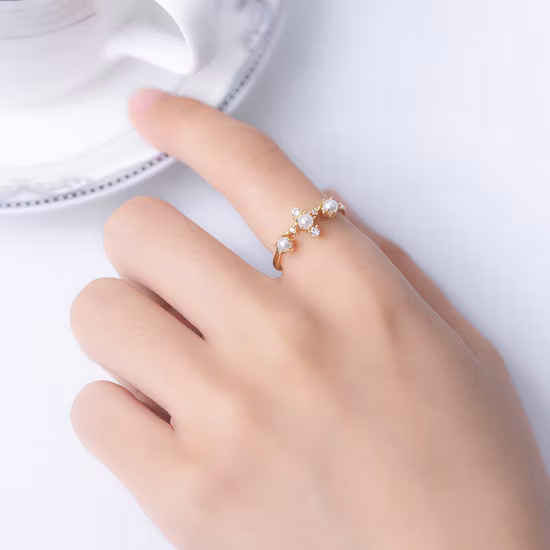 Unique Elegant Shining Prong Setting Real Gold Plated Female Artificial Pearl Ring